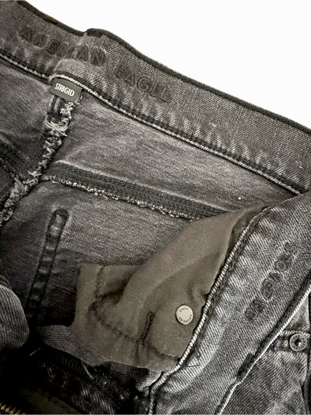 American Eagle High Waisted Stovepipe Jeans Washed Black Size 6 Regular - Picture 6 of 7
